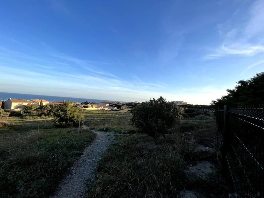 St-Pierre-La-Mer, Bel Appartement A Dans Residence Avec Piscine Et Tennis Entre 5 Et 10 Min De La Plage Fleury  Exteriér fotografie